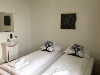 Welcome Riverside Guesthouse Hella Bagian luar foto